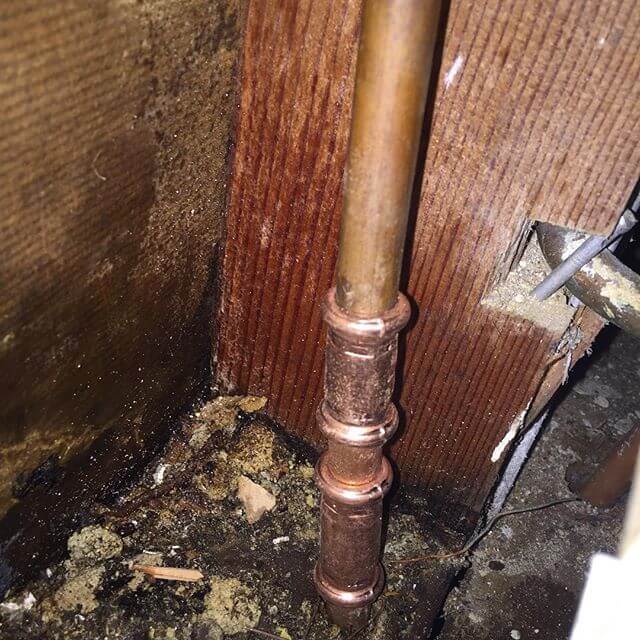 blocked kitchen sink pipes